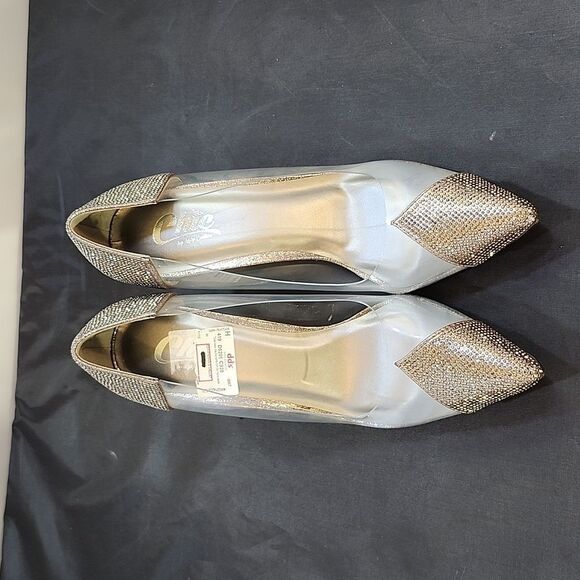 BRAND NEW CHIC By LADY COUTURE GOOD TIMES LUCITE PUMP WITH RHINESTONE TRIM G1 - Picture 4 of 16